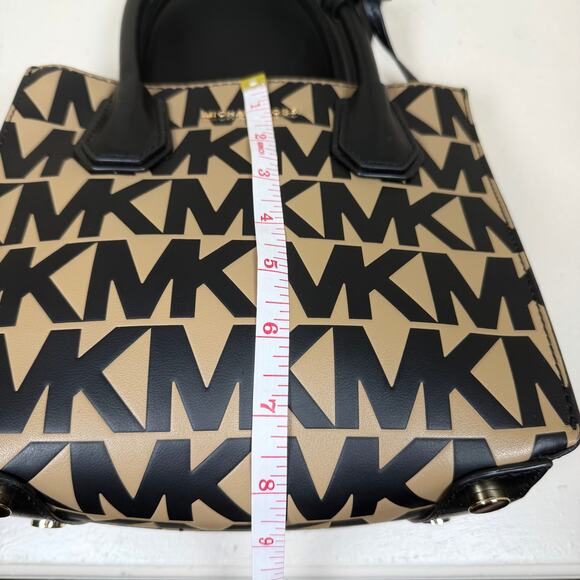 NWOT Michael Kors Mercer Medium Logo and Leather Accordion Crossbody Bag w/COA - Picture 7 of 10